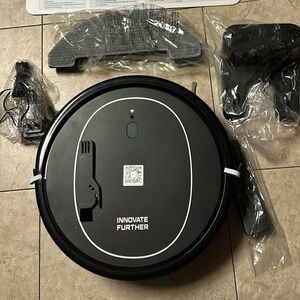 Innovate Further Black Robot Vacuum Cleaner